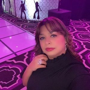 Meet your Posher, Ayouda